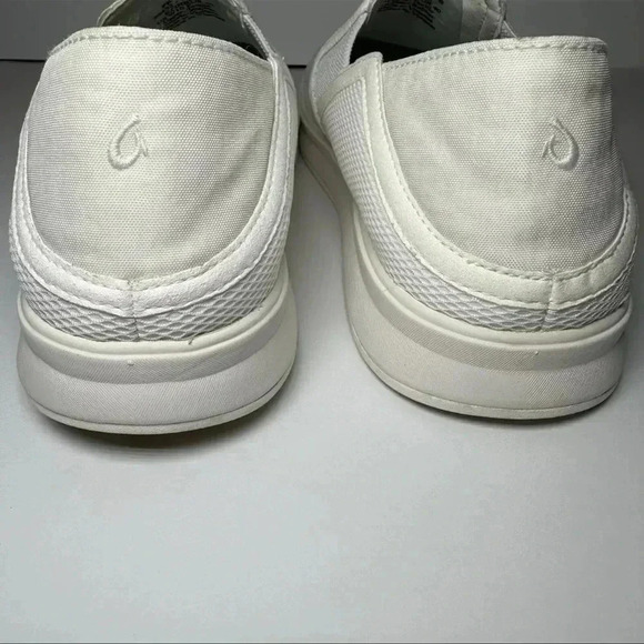 NWT OLUKAI SIZE 10 white skip ons Olukai Womens White Ki'ihele Slip On - Picture 6 of 14